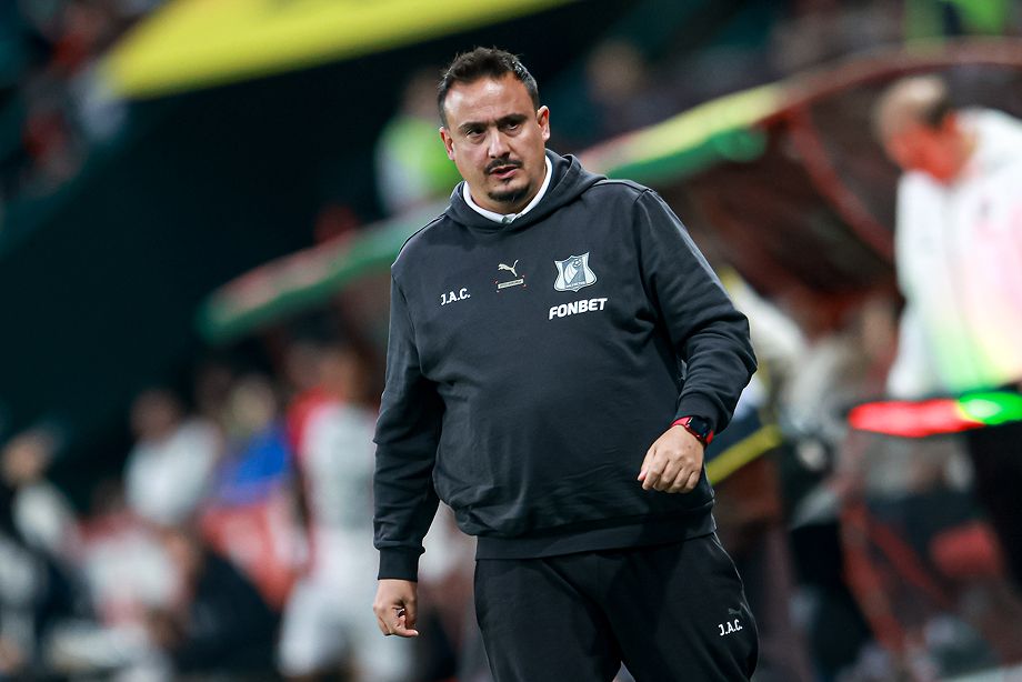 ДЖОНАТАН АЛЬБА