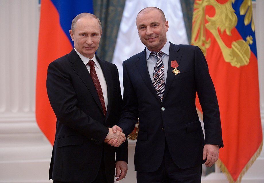 Жулин с президентом России Владимиром Путиным Жулин с президентом России Владимиром Путиным