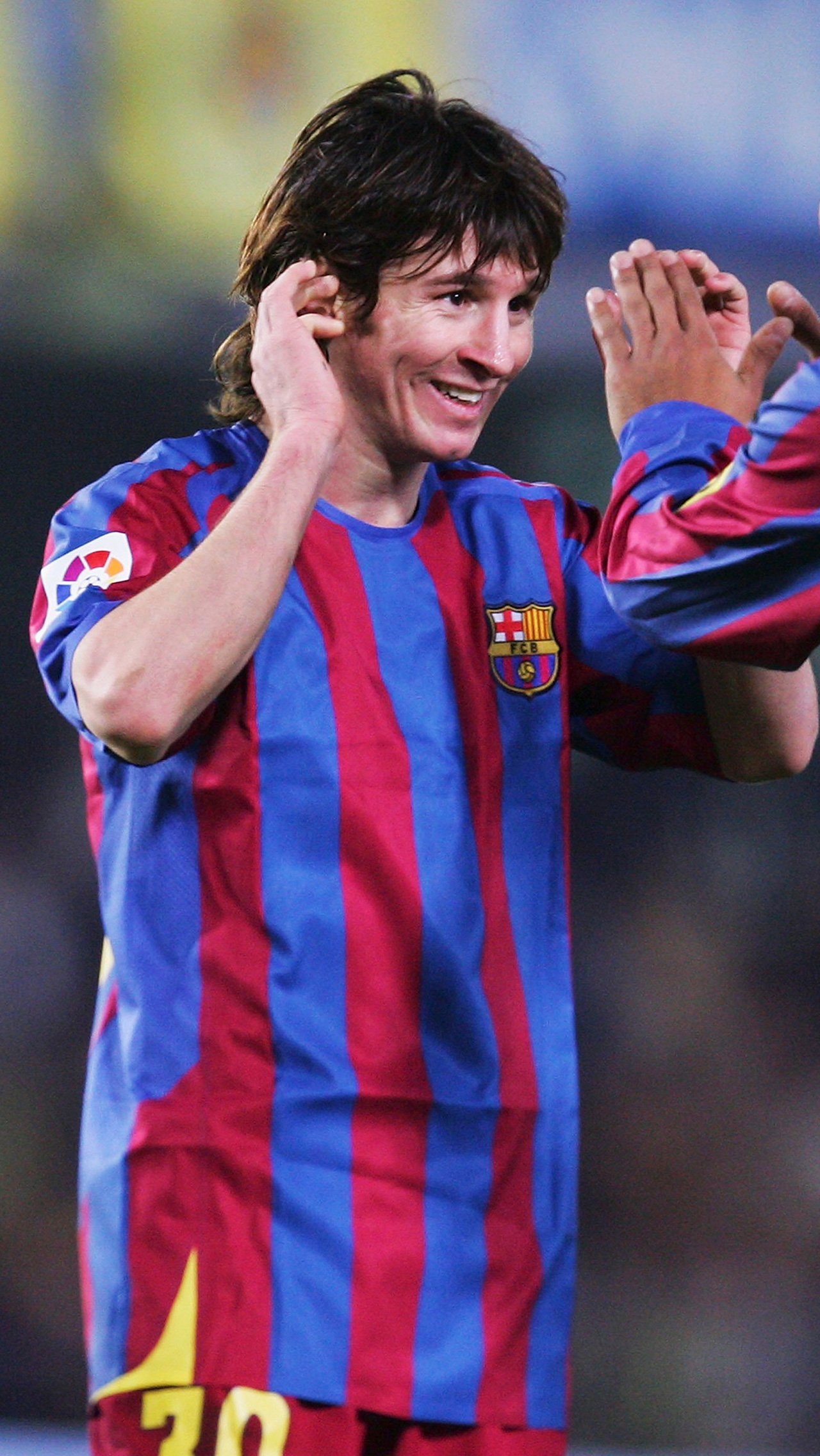 2005. В мае Лео забивает свой первый гол за «Барселону» – в ворота «Альбасете». И выигрывает своё первое чемпионство с каталонским клубом.