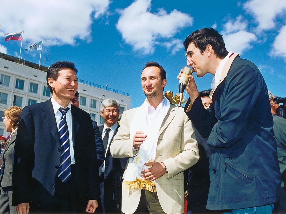 Ilyumzhinov, Topalov and Kramnik Ilyumzhinov, Topalov and Kramnik
