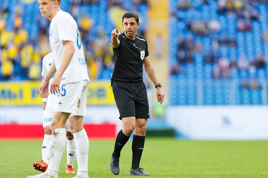 Павел Кукуян в матче «Ростов» — «Оренбург»