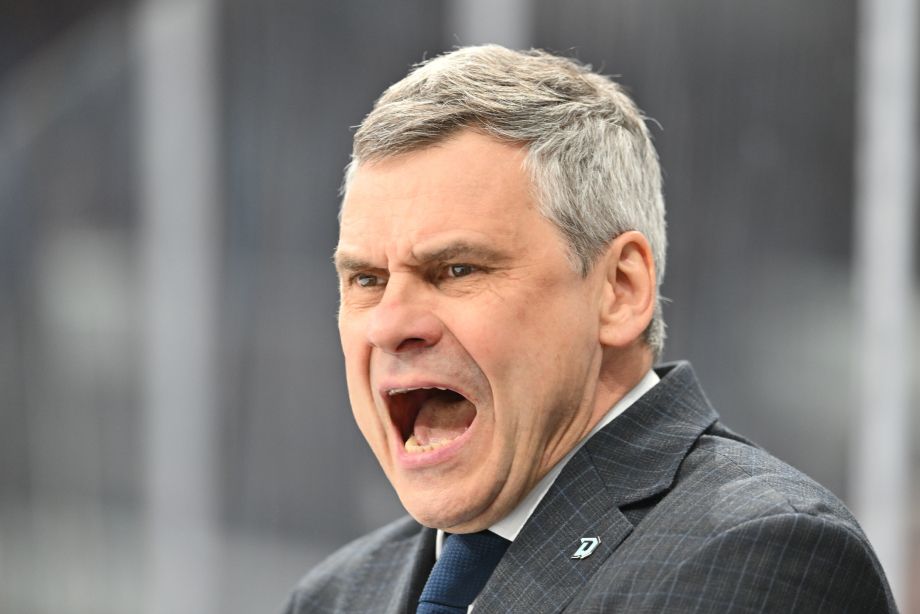 Дмитрий Квартальнов