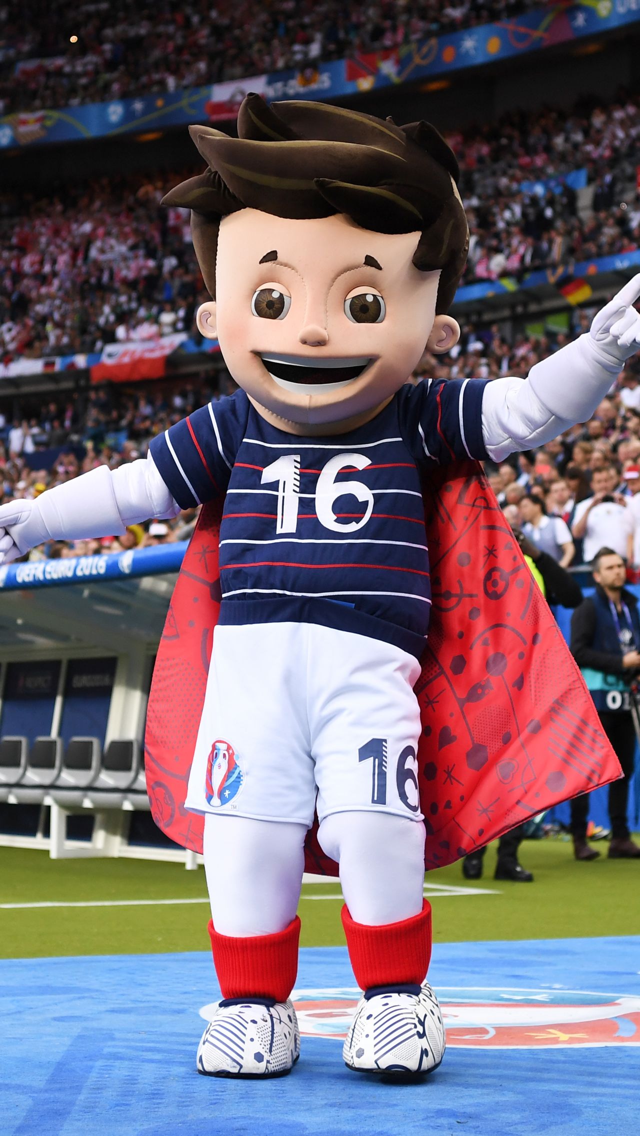 Евро-2016 во Франции – Супер Виктор
