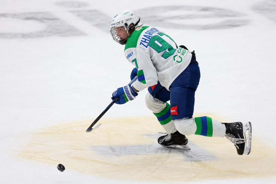 Александр Жаровский