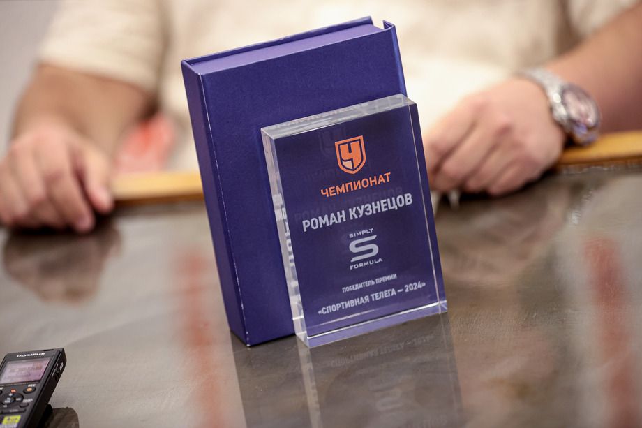 Как Simply Formula победил даже Попова? Разговор о популярности, банах и той самой черешне