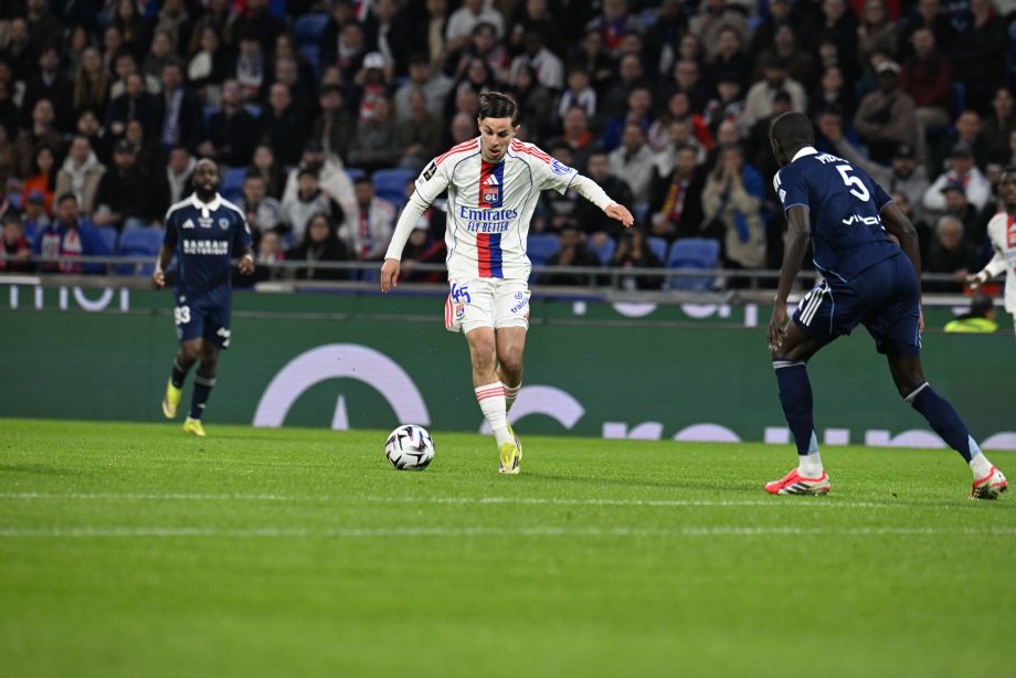 «Лион» — «Париж»