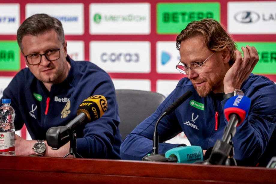 Валерий Карпин Валерий Карпин