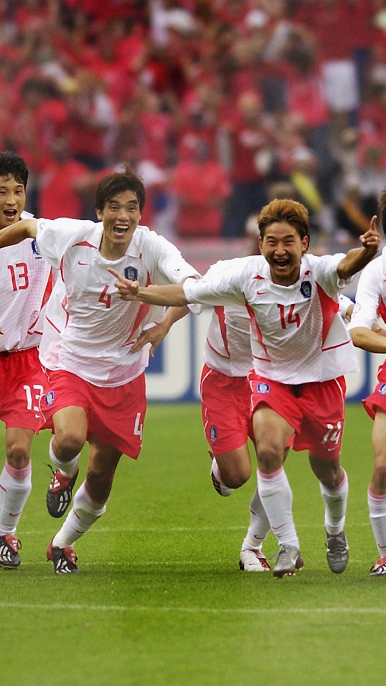 ЧМ-2002: Южная Корея заняла четвёртое место, а Япония остановилась в 1/8 финала
