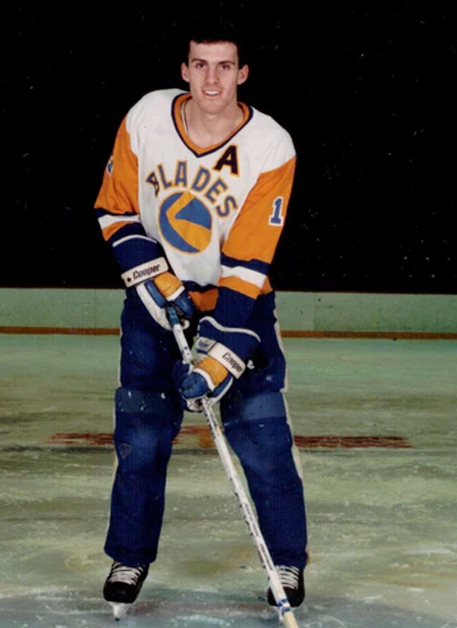 Загадочная смерть канадского хоккеиста Макферсона в горах: причина, версии, расследование, пропал канадский хоккеист