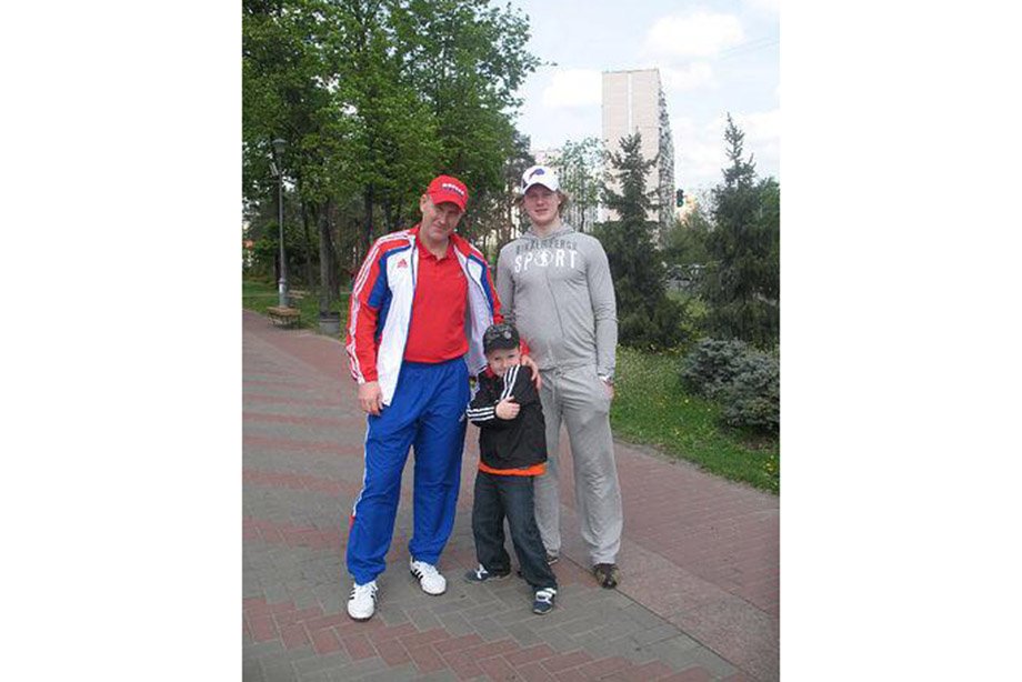 Есть версия что их убрали родители собченко. Смотреть фото Есть версия что их убрали родители собченко. Смотреть картинку Есть версия что их убрали родители собченко. Картинка про Есть версия что их убрали родители собченко. Фото Есть версия что их убрали родители собченко