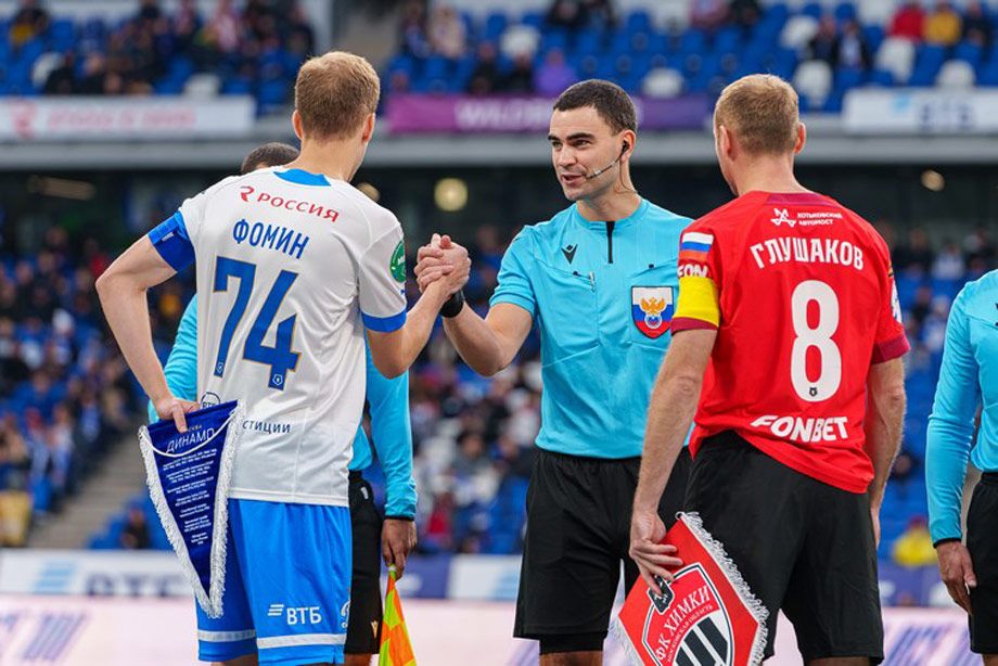 Ян Бобровский совершил две грубые ошибки в матче «Динамо» — «Химки»