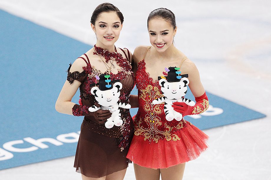 Евгения Медведева и Алина Загитова на ОИ-2018