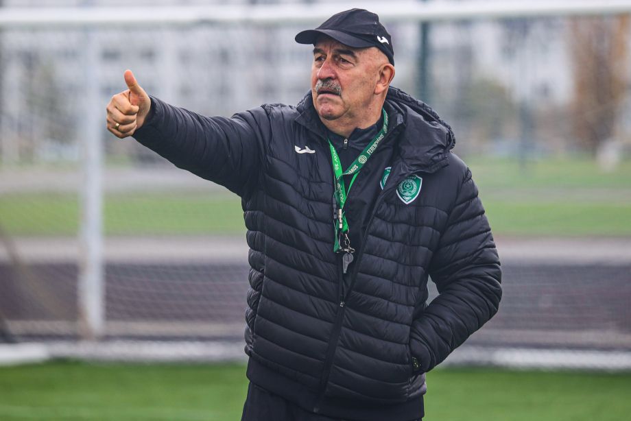 Станислав Черчесов