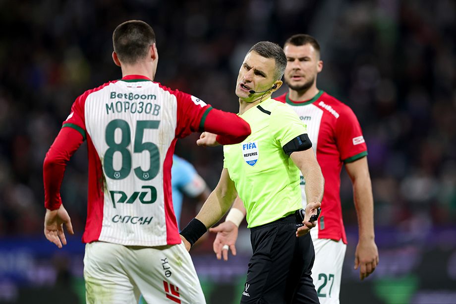 Алексей Сухой и игроки «Локомотива»