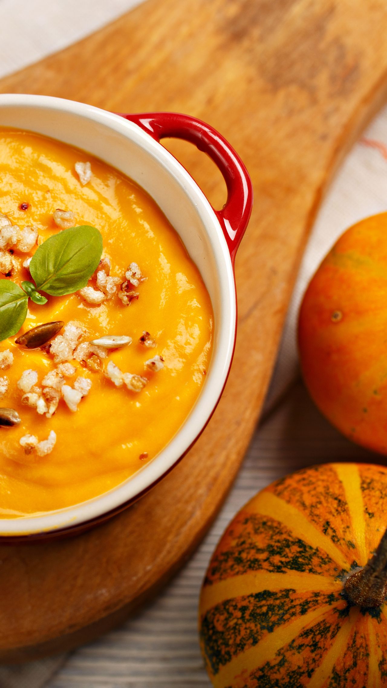 Этот осенний рецепт крем-супа из тыквы согреет ваш вечер