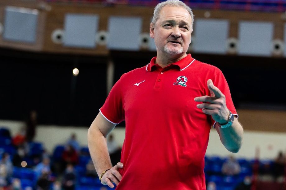 Обвинённый в расизме тренер Андрей Воронков возвращается в волейбольную Суперлигу после года дисквалификации