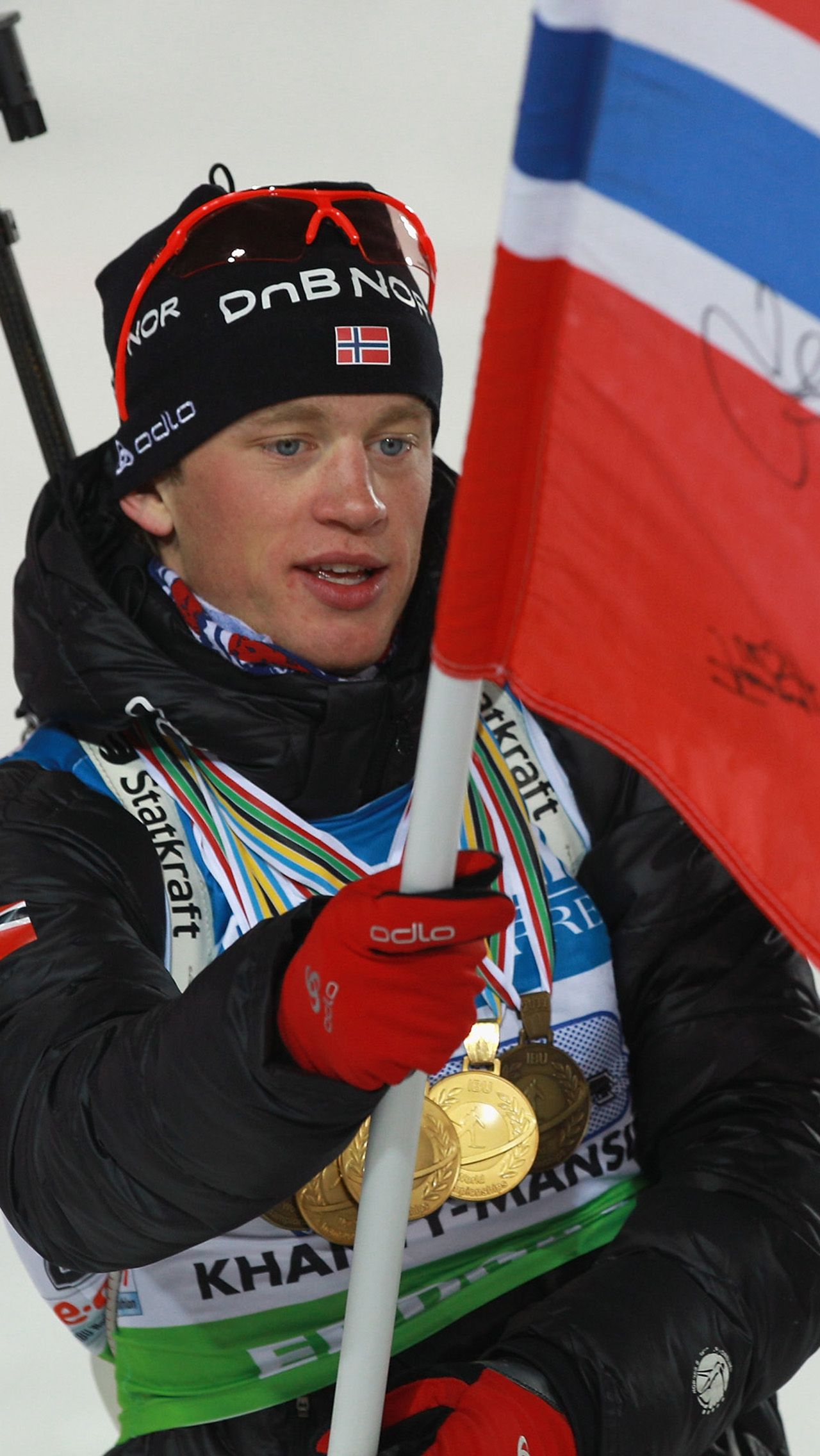В 2011-м БХГ выиграл ещё один представитель Норвегии. На этот раз титул перешёл к Тарьею Бё, который обошёл Свендсена всего на пять очков и не дал ему завоевать второй «Глобус» в карьере.