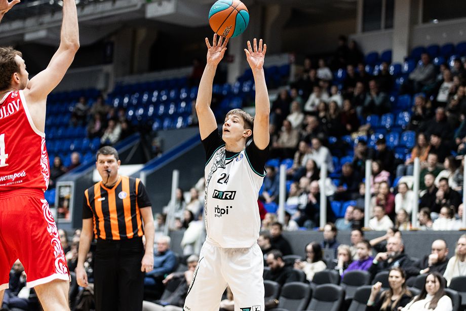 Александр Шендеров