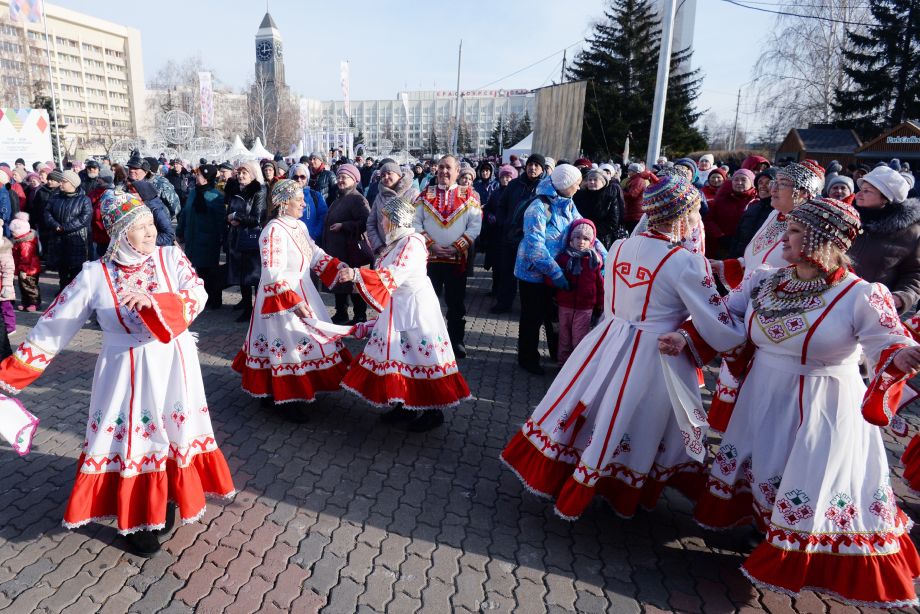 Народные гуляния Народные гуляния