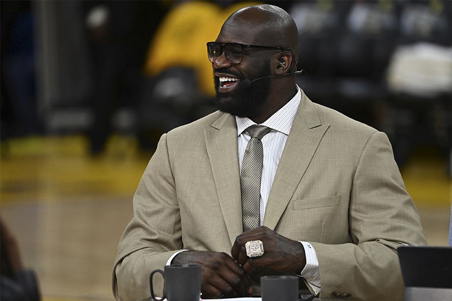 Шакил О'Нил на студии NBA on TNT Шакил О'Нил на студии NBA on TNT