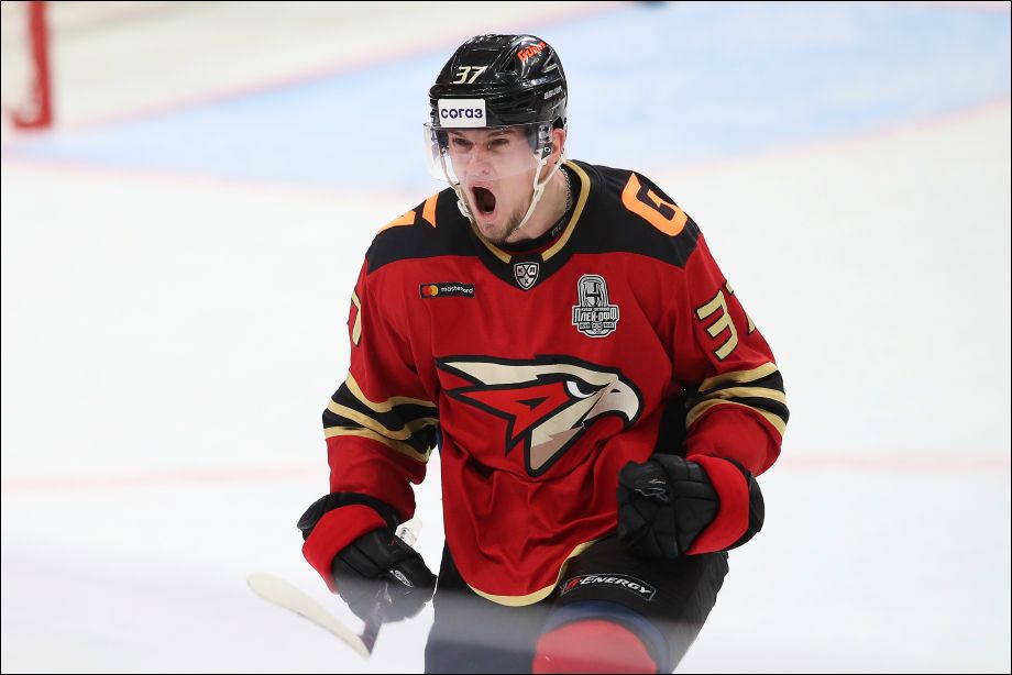 Клим Костин в составе «Авангарда»