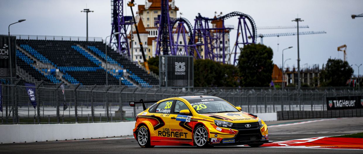 Кирилл Ладыгин на этапе WTCR в Сочи Кирилл Ладыгин на этапе WTCR в Сочи