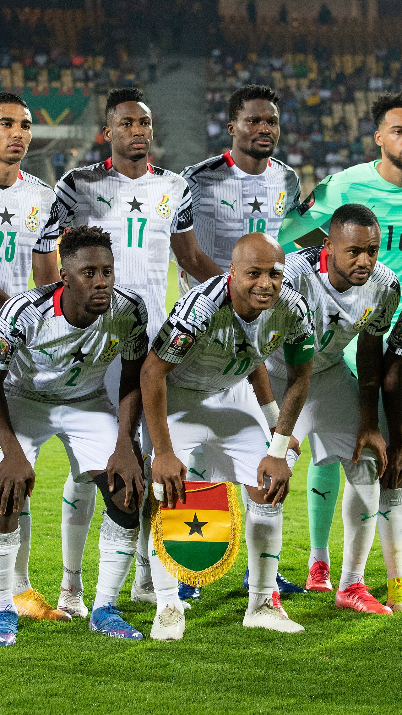 Африка<br/>
🇬🇭🇲🇦🇸🇳🇨🇲🇹🇳<br/>
