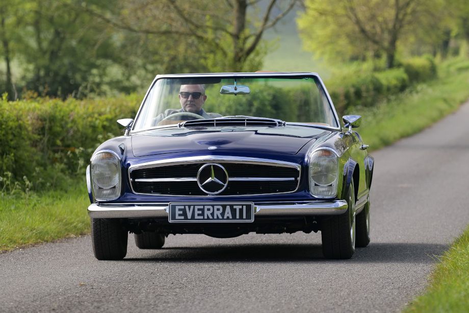 Электрический Mercedes-Benz SL W113 Pagoda от Everrati