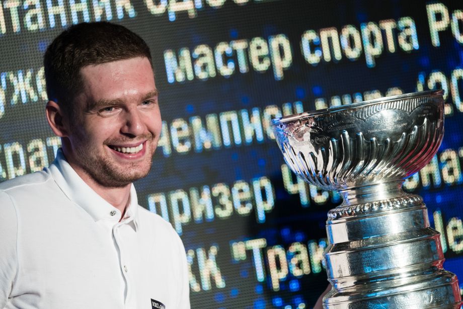 Евгений Кузнецов Евгений Кузнецов