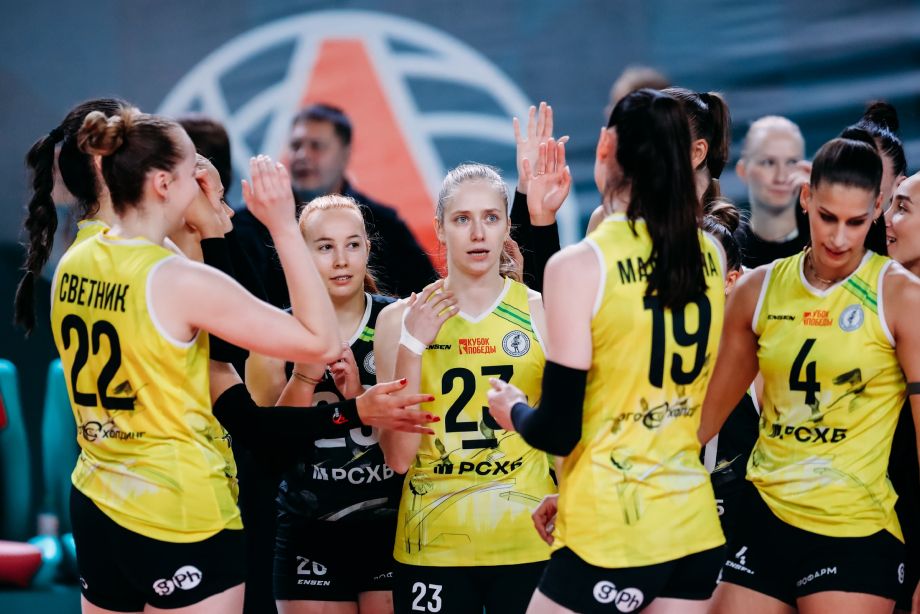 Игроки «Ленинградки»