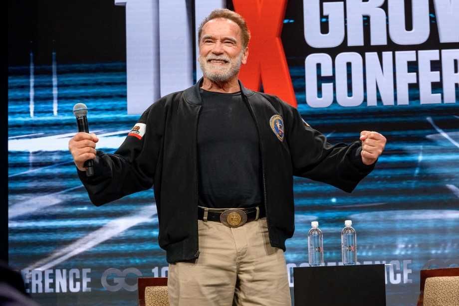 Арнольд Шварценеггер, культурист, актёр, политический деятель