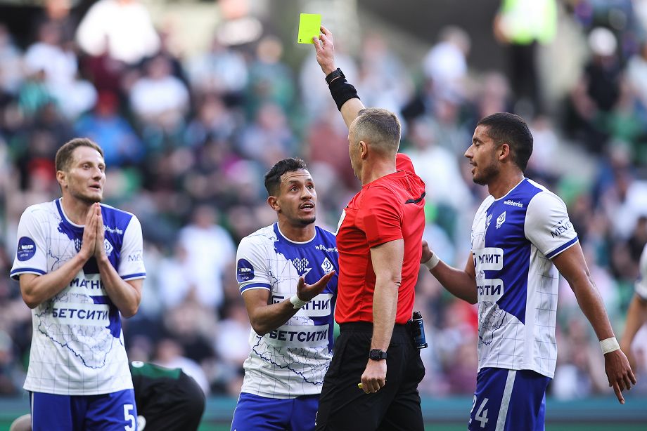 Иван Абросимов в матче «Краснодар» — «Динамо» Махачкала