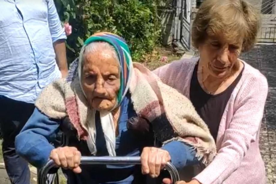 Лючия Лаура Сандженита Лючия Лаура Сандженита