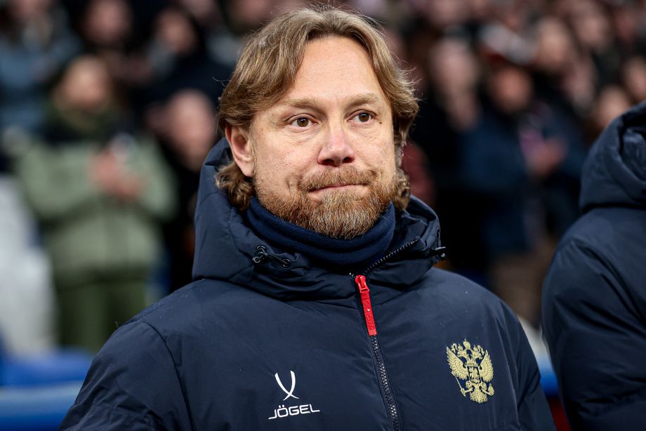 Валерий Карпин