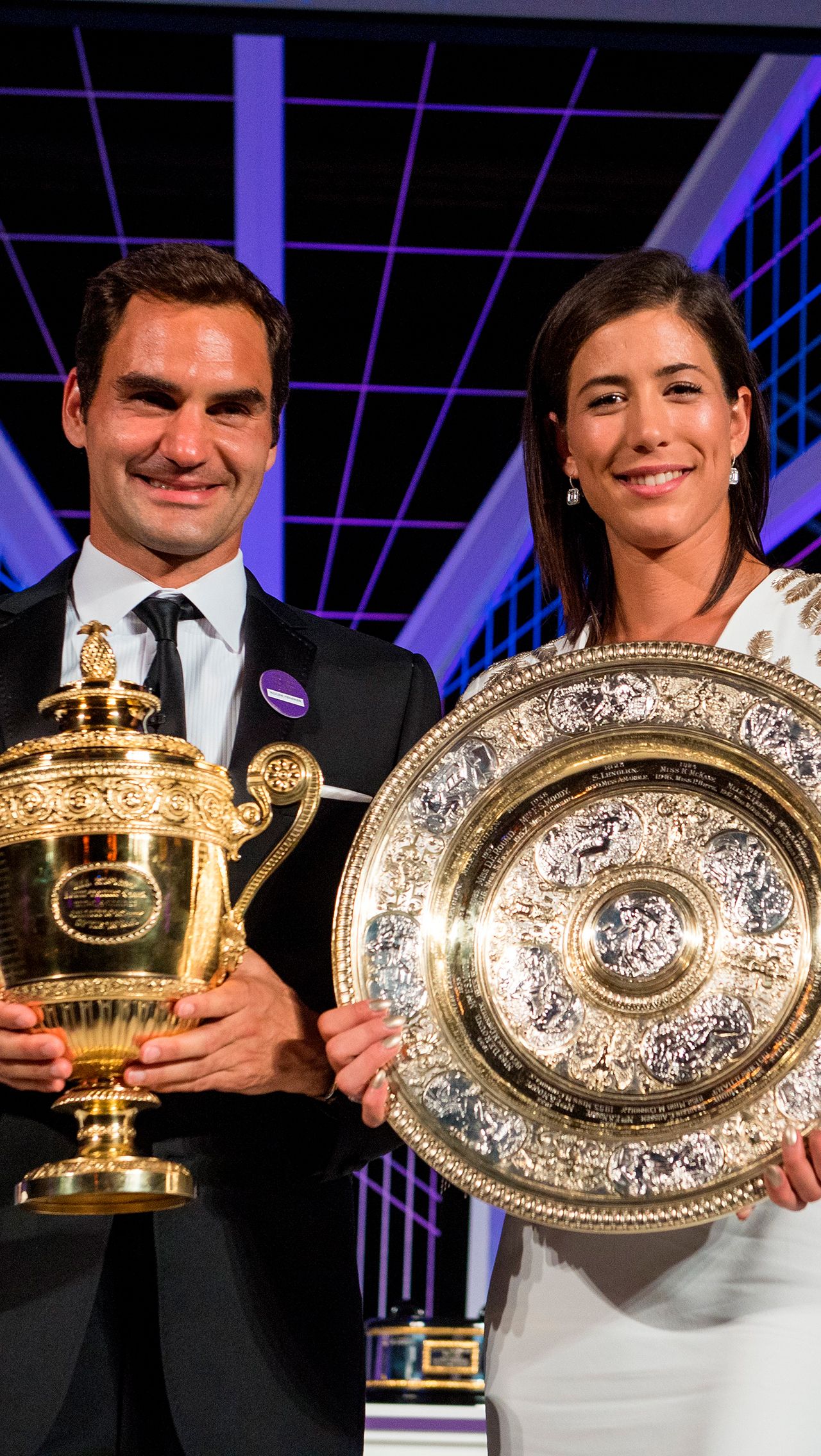 В 2017-м на бал чемпионов отправились Роджер Федерер и Гарбинье Мугуруса.