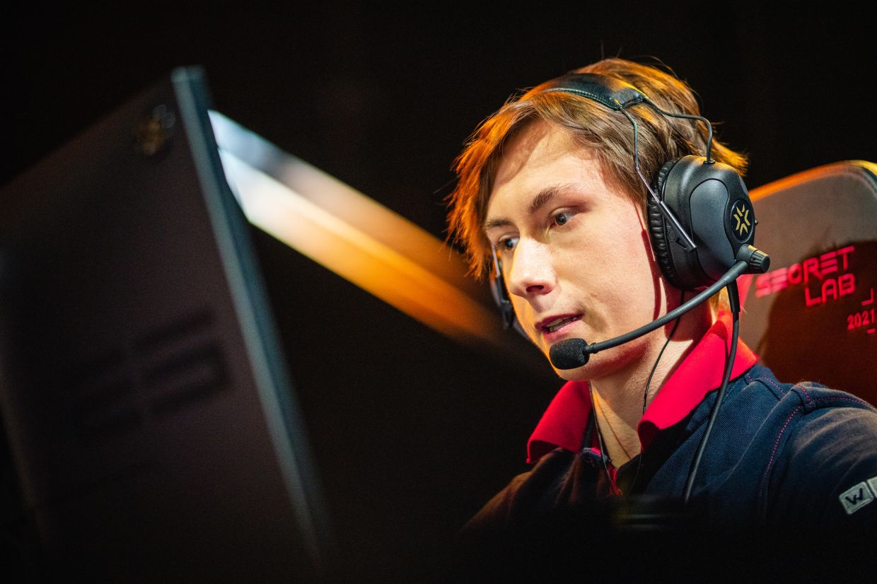 Тимофей Chronicle Хромов из Fnatic — ещё один претендент на титул в Valorant Тимофей Chronicle Хромов из Fnatic — ещё один претендент на титул в Valorant