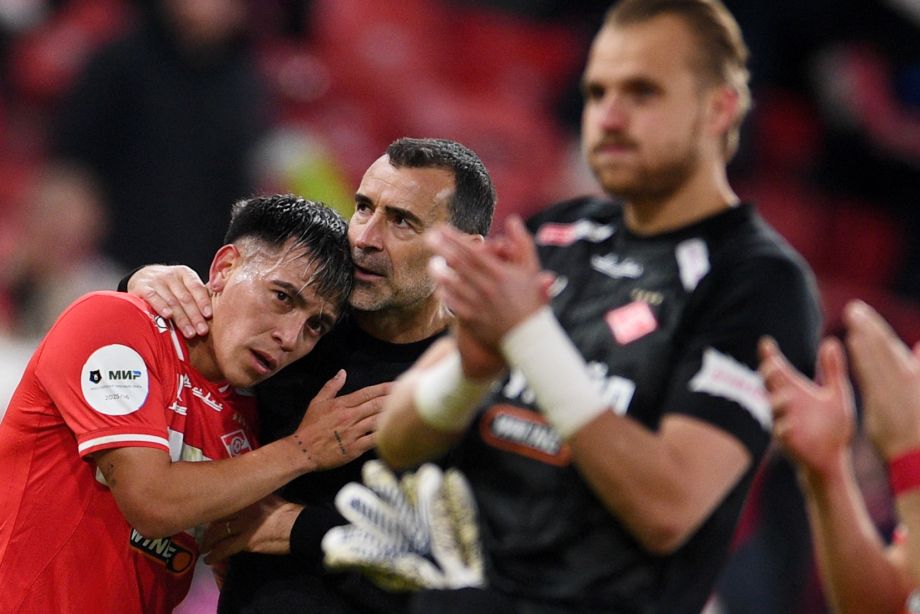 Хуан Карлос Карседо с игроками «Спартака»