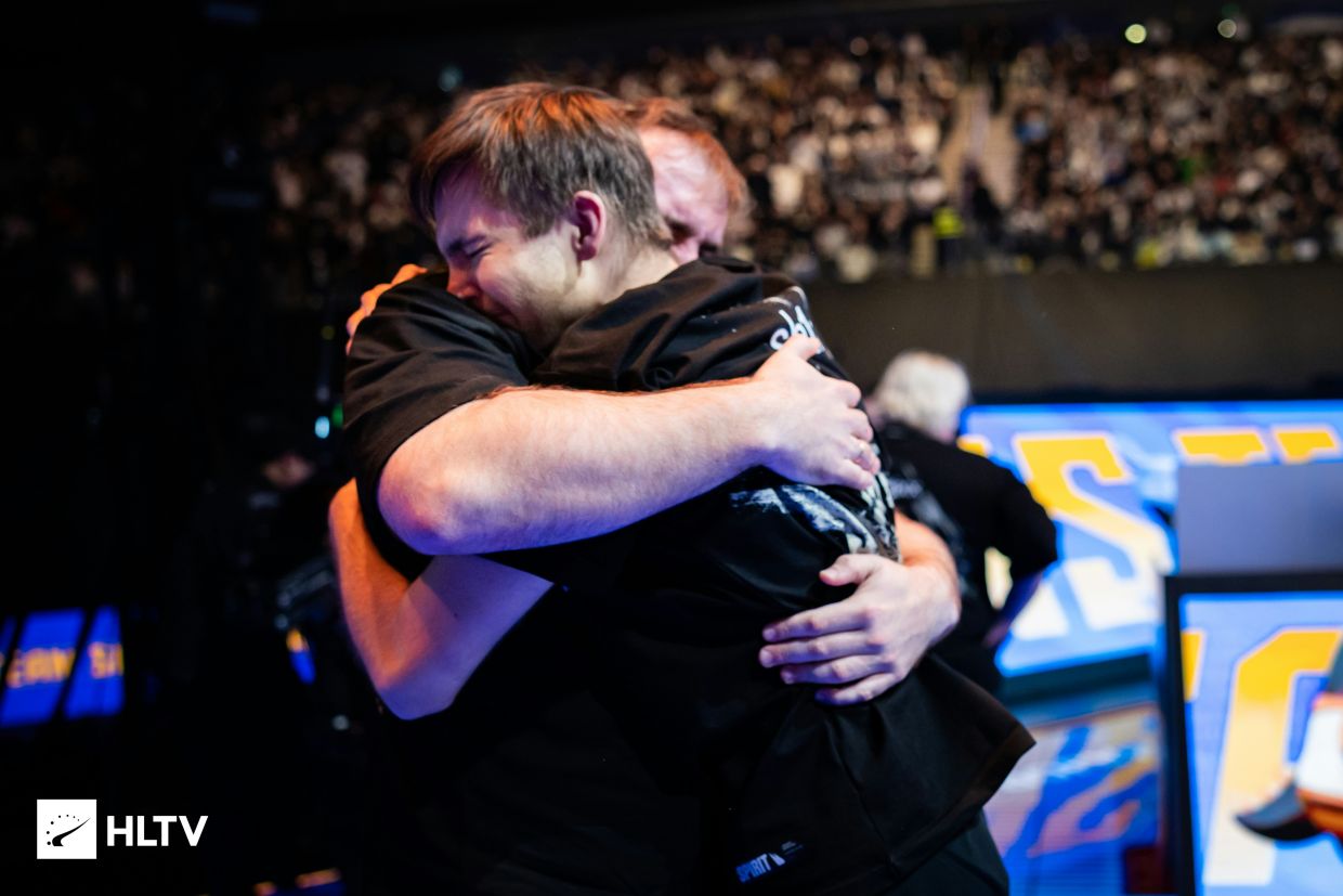 Team Spirit стала лучшей командой мира, выиграв первый и последний топ-турниры в 2024 году