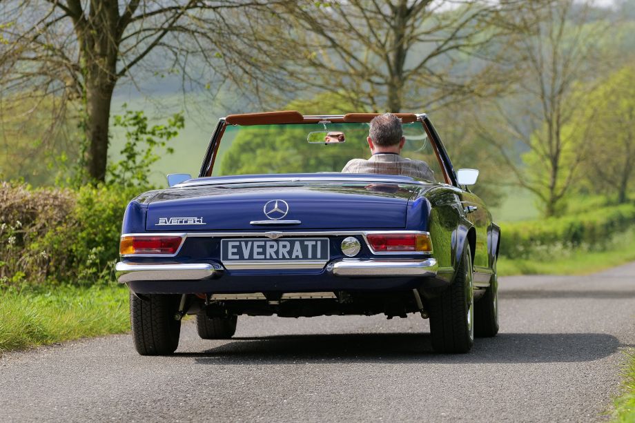 Электрический Mercedes-Benz SL W113 Pagoda от Everrati