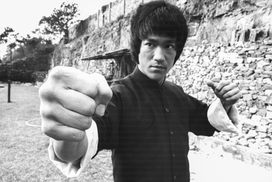 Брюс Ли: биография, причина смерти, программа тренировок, фото, рост ...