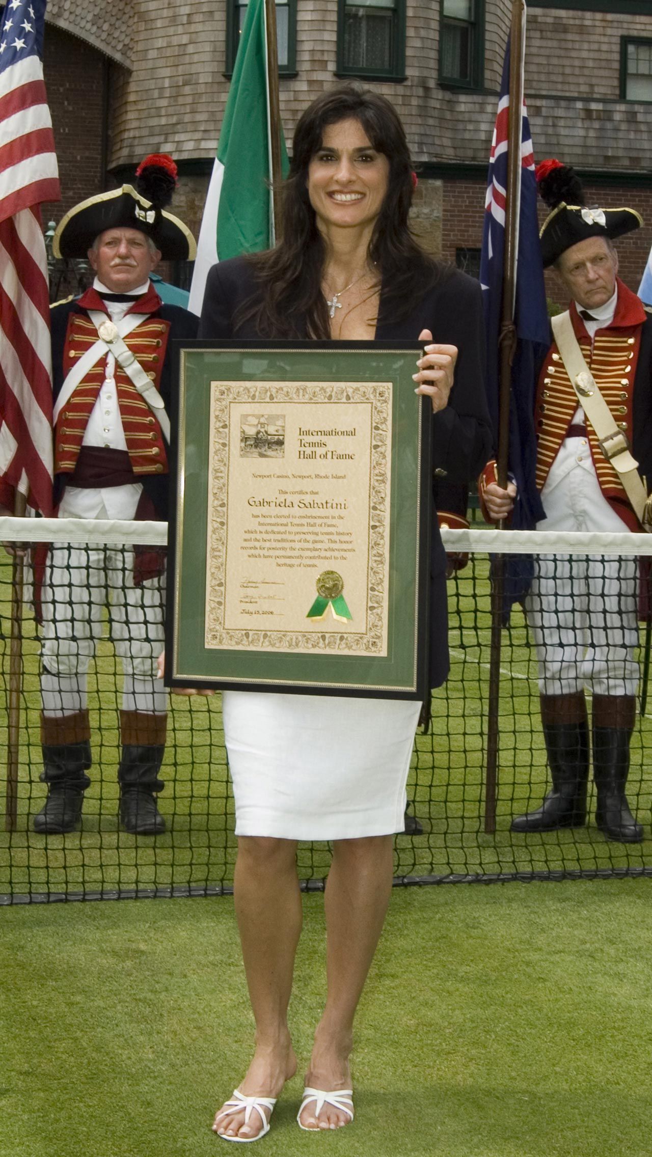 В 2006 году Сабатини была введена в Международный зал теннисной славы. Она стала первой аргентинкой, которая удостоилась такой чести.