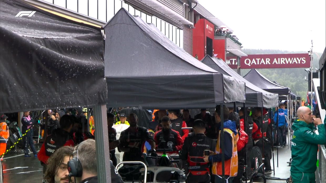 Норрис в двух ошибках от победы, Хэмилтон прорвался в топ-10! Каким был ГП Бельгии Ф-1