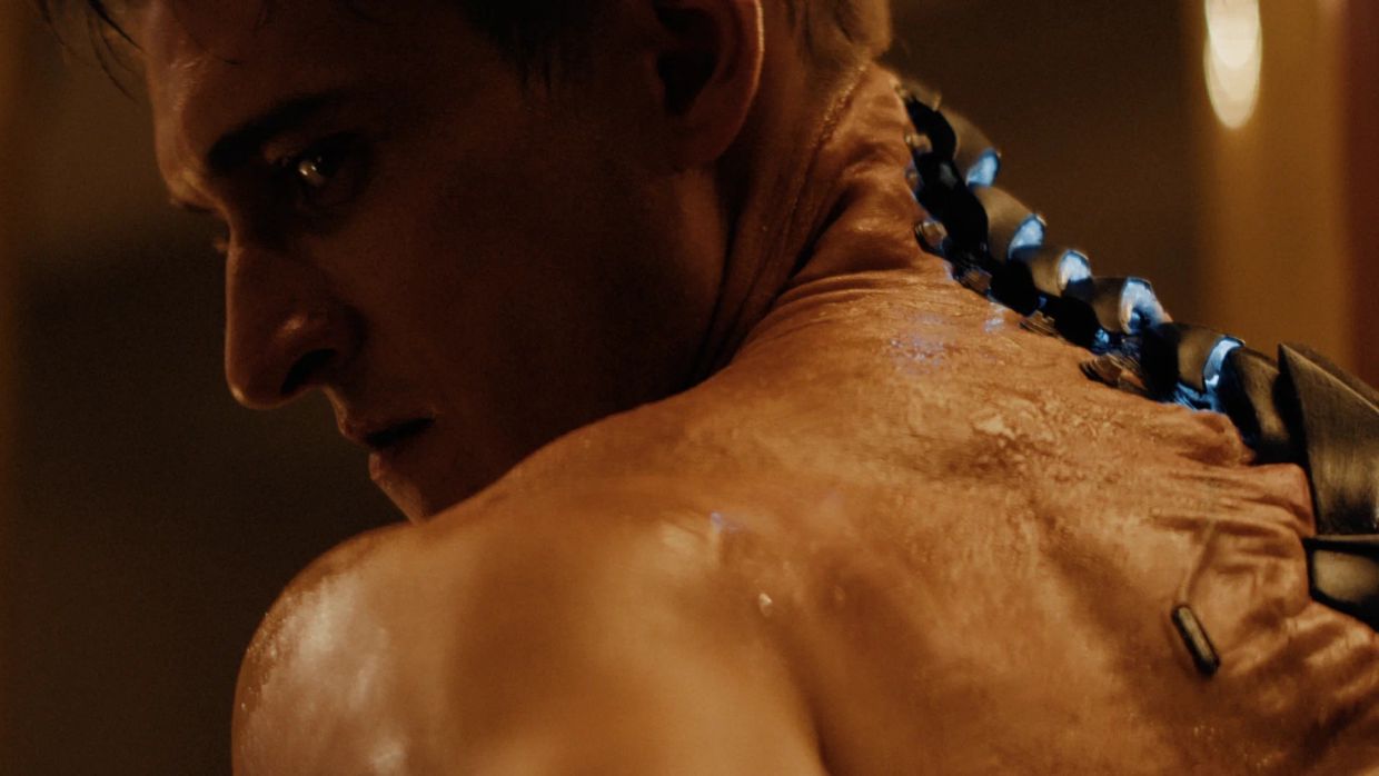 Хольт в сериале стал интереснее