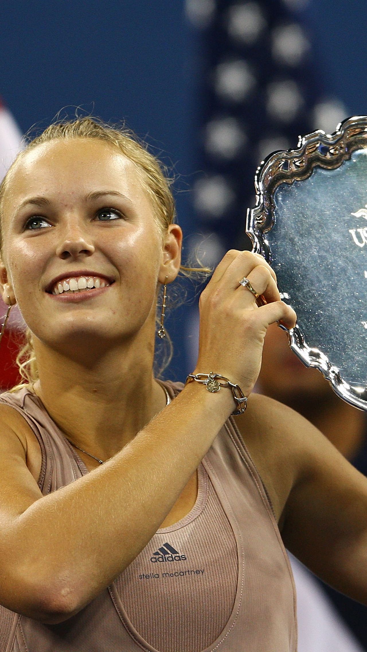 В 2009 году 19-летняя Каролина Возняцки ворвалась в мировую элиту. Она дошла до финала US Open, где проиграла Ким Клейстерс.