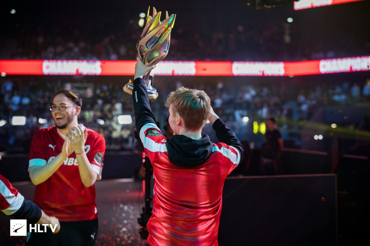 В прошлом году турнир в отсутствие других грандов выиграла MOUZ