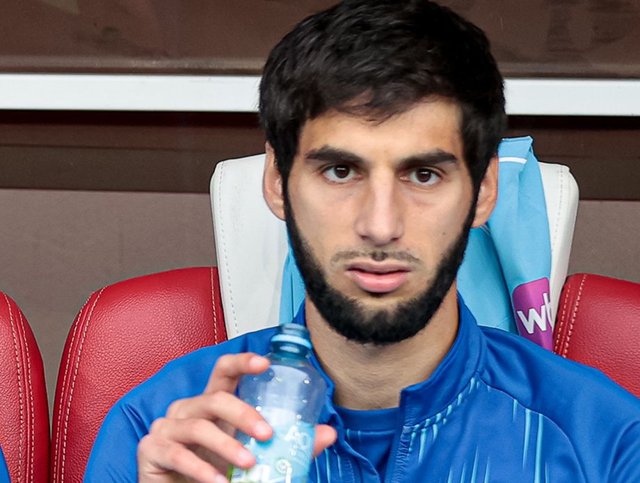 Арсен Адамов