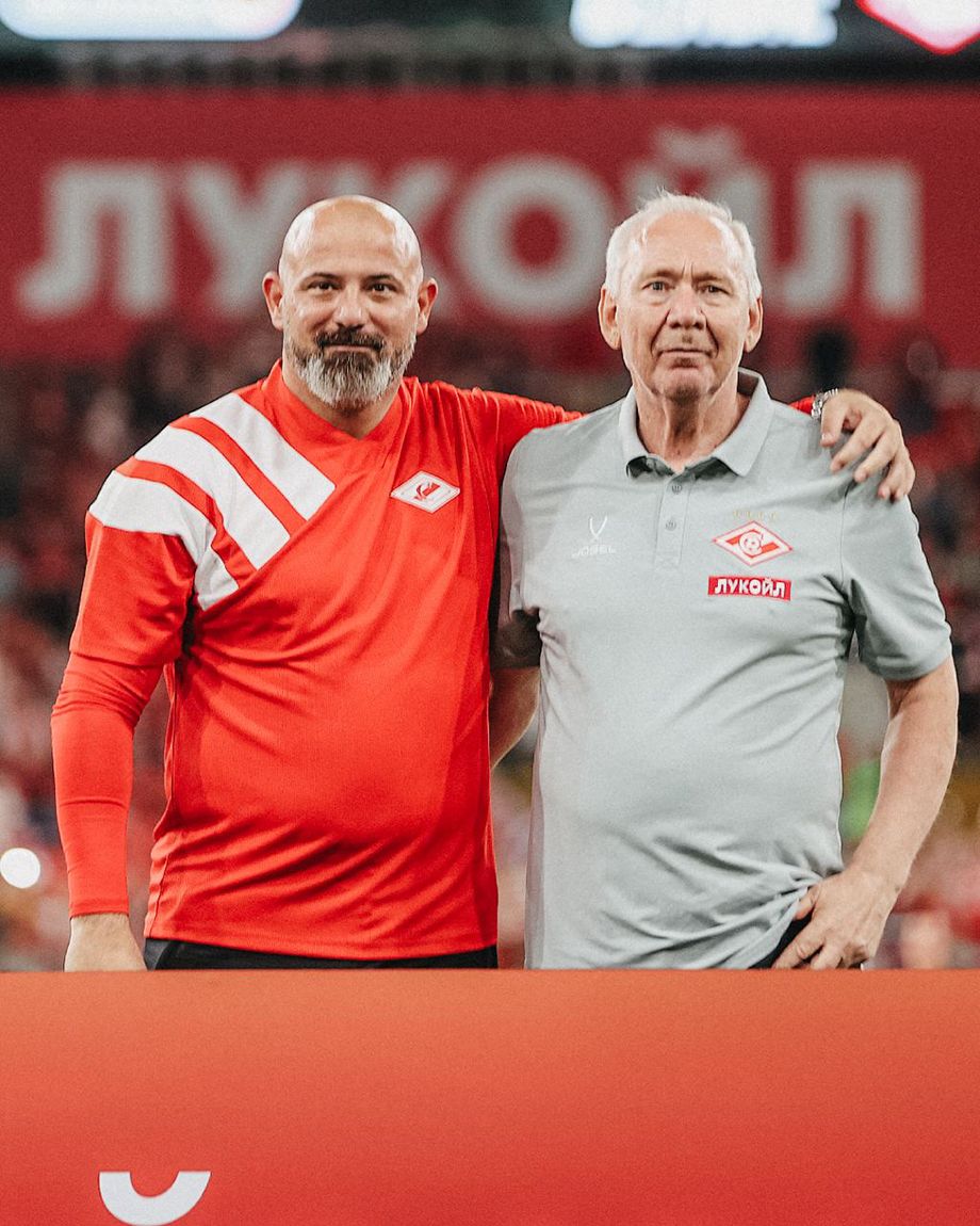 Деян Станкович и Олег Романцев
