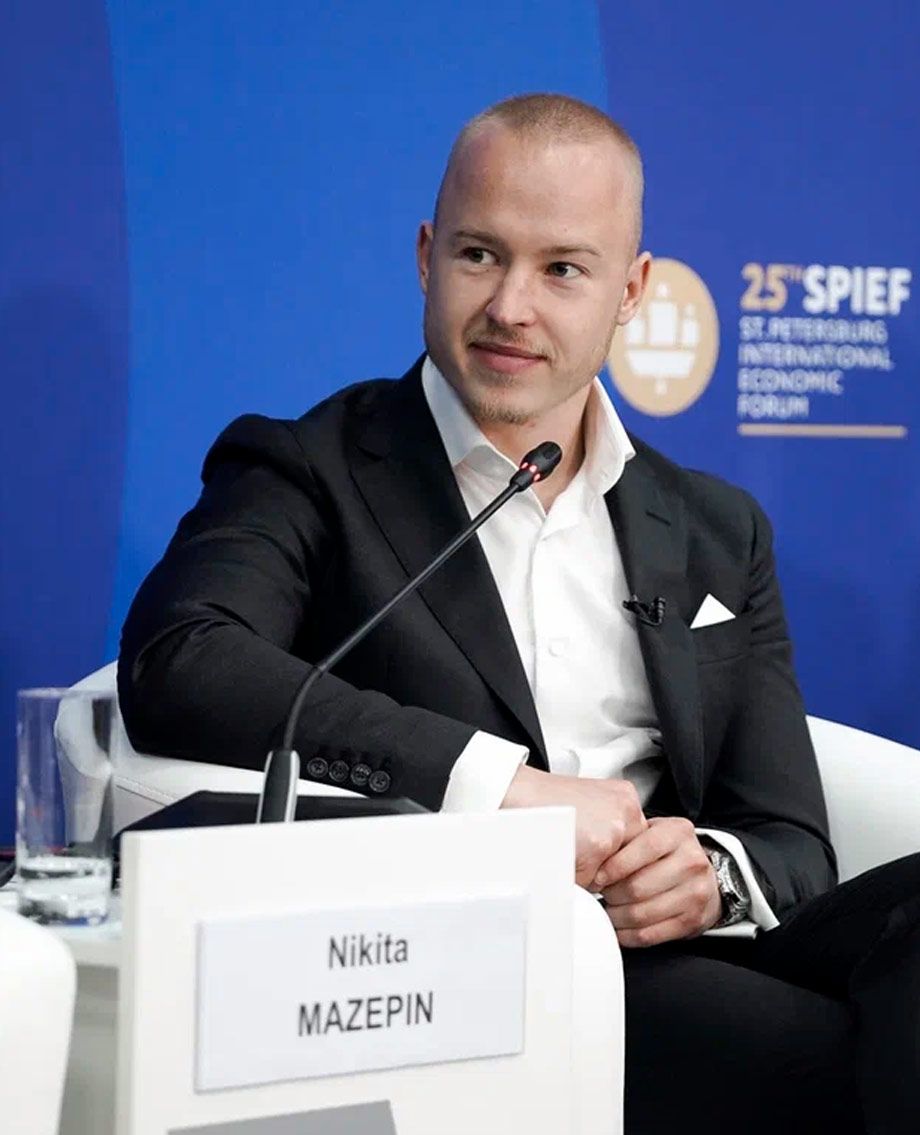 Никита Мазепин на ПМЭФ-2022 Никита Мазепин на ПМЭФ-2022