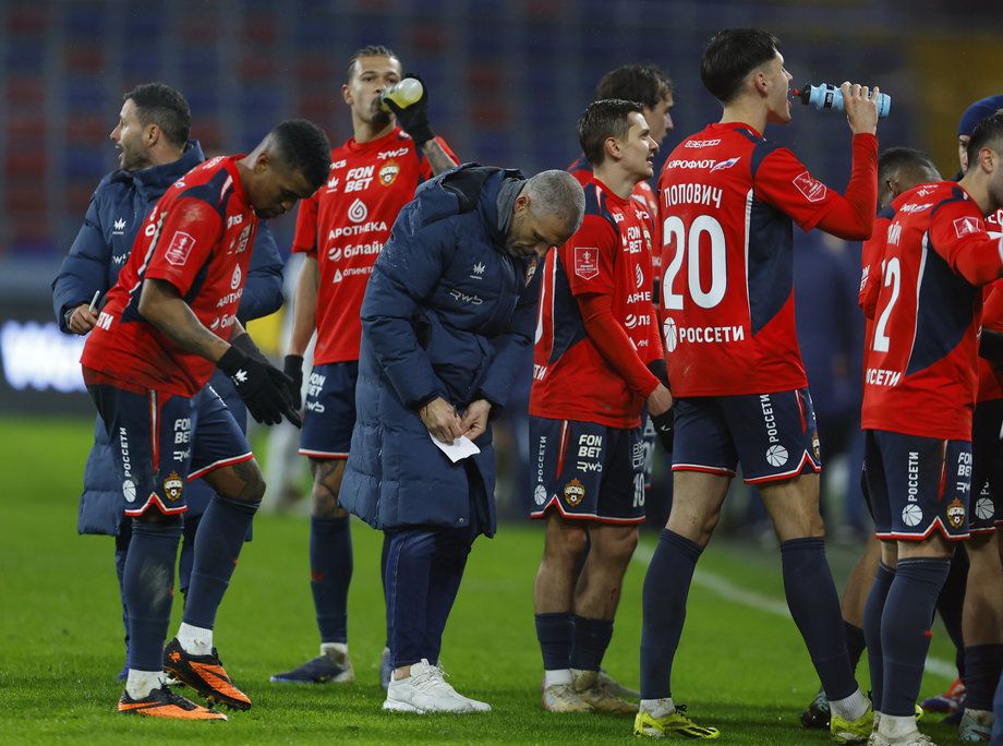 Фабио Челестини с игроками ЦСКА