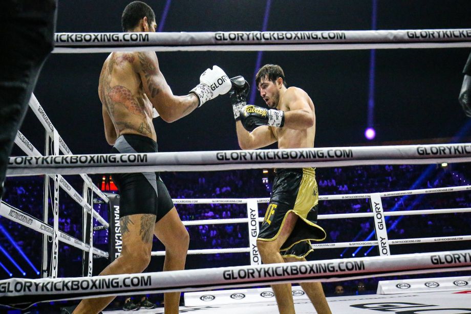 Артём Вахитов в Glory Артём Вахитов в Glory
